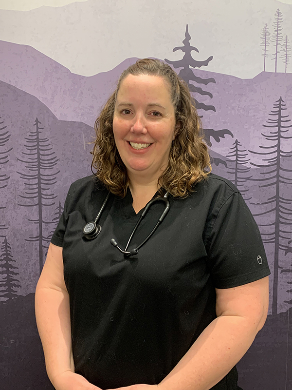 Nicole Jameson Fritz, RVT, VTS ECC