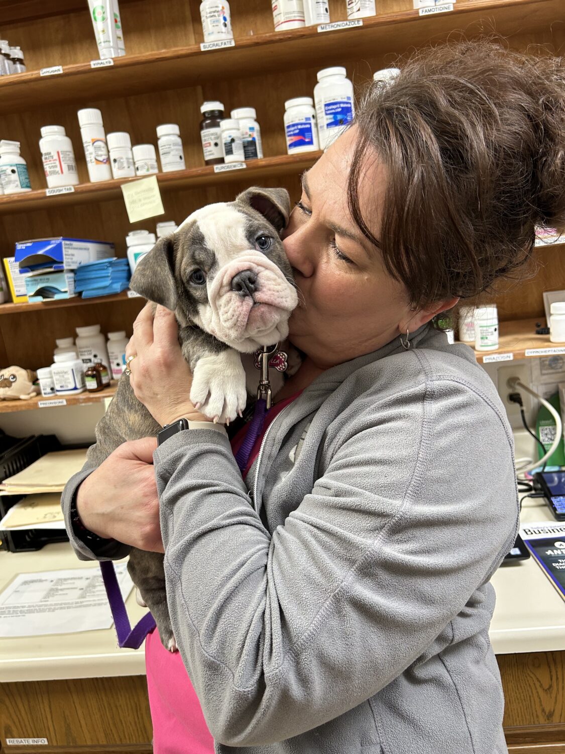 Nucci Veterinary Clinic: New puppy exam with Brenda Sharer, LVT and Site Leader. Photo credit: Veterinary United